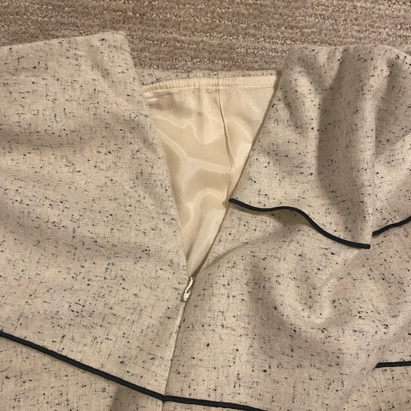 host pick! Per Se black and cream skirt - Picture 6 of 9